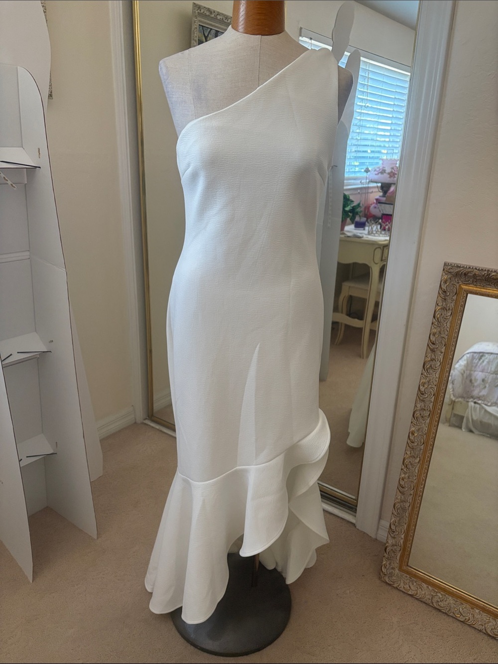 Asymmetrical One-Shoulder White Ruffle-Hem Dress